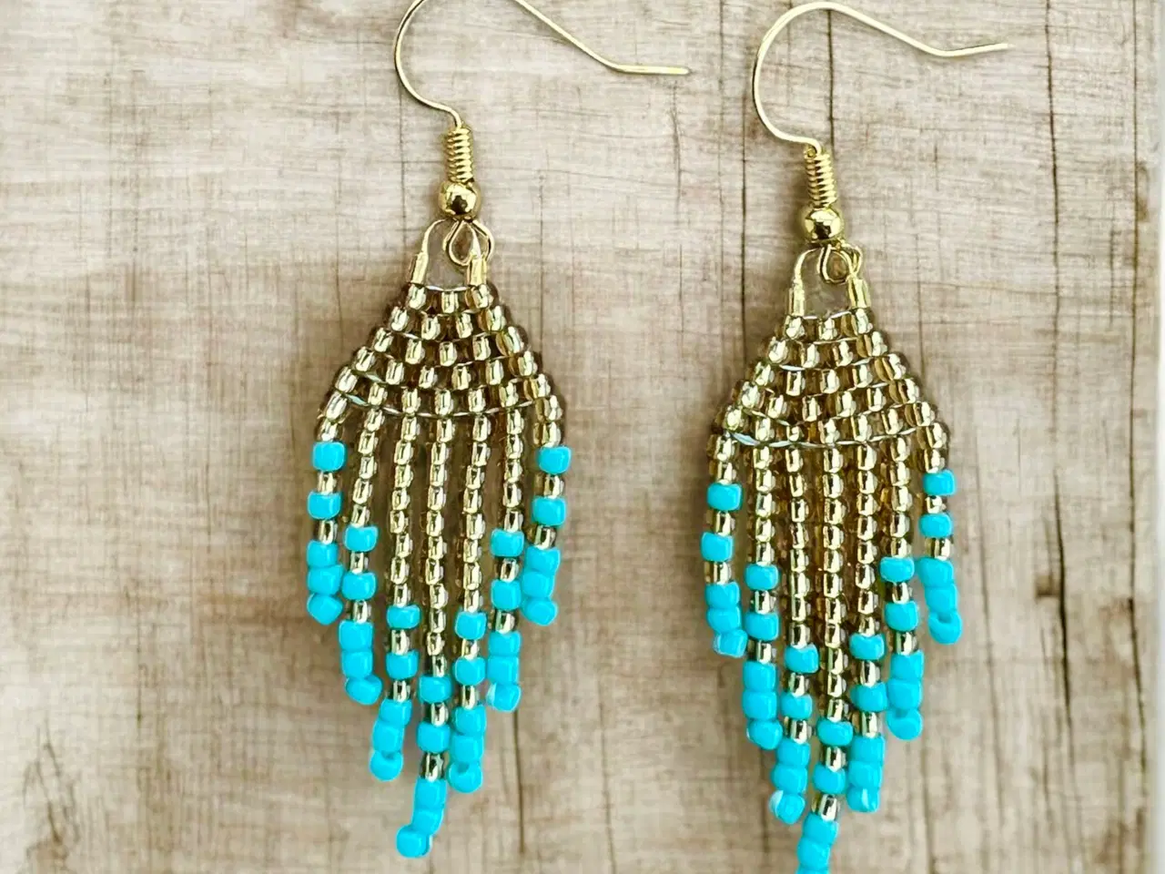 Billede 2 - Grønlandske øreringe, håndlavede