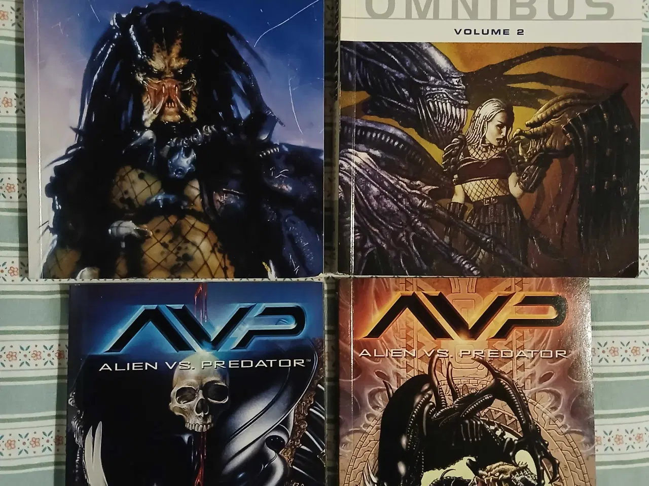 Billede 1 - Aliens/ Predator- tegneserier 