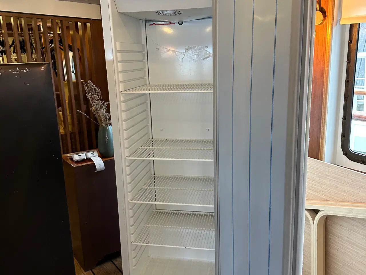 Billede 2 - GRATIS køleskab