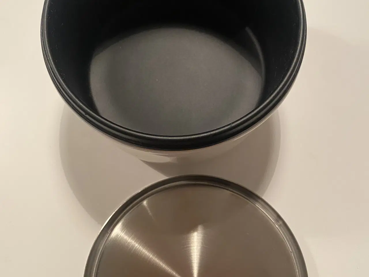 Billede 4 - VIPP beholder med låg