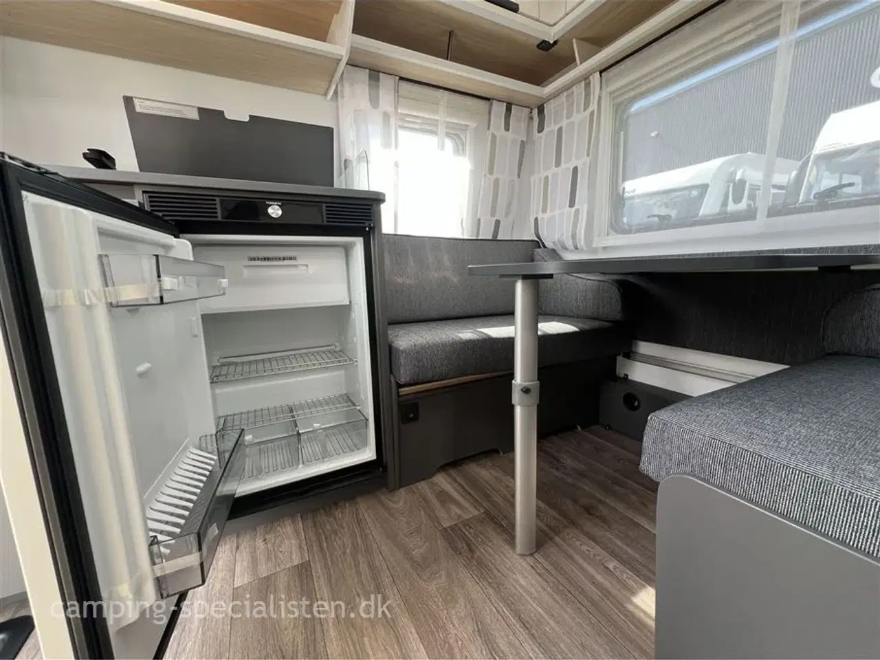 Billede 10 - 2026 - Fendt Apero active 390 FH   2026 Fendt Apero Activ 390 FH - Kan ses nu hos Camping-Specialisten.dk