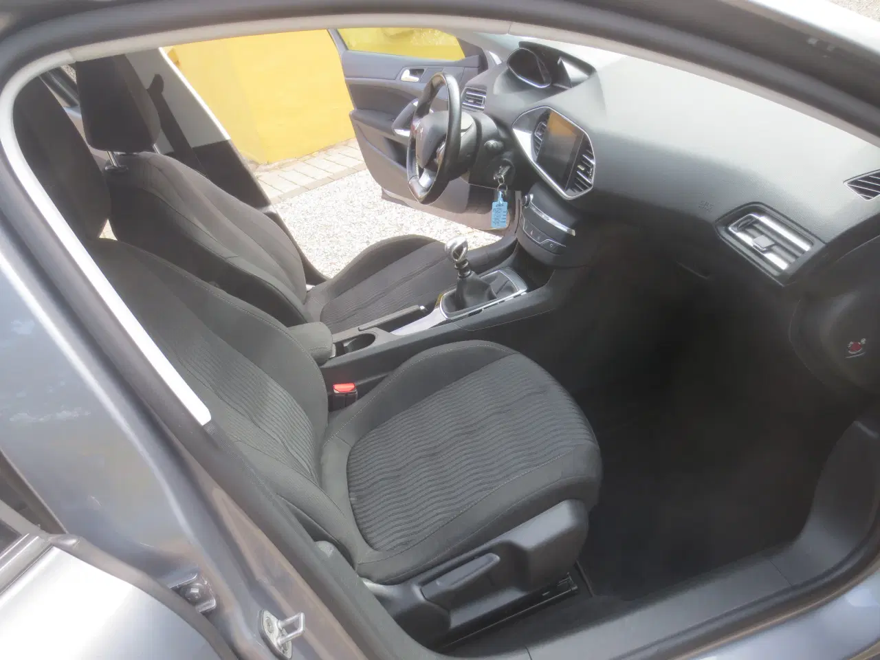 Billede 14 - Peugeot 308 1.6 HDi St.Car År 2016.