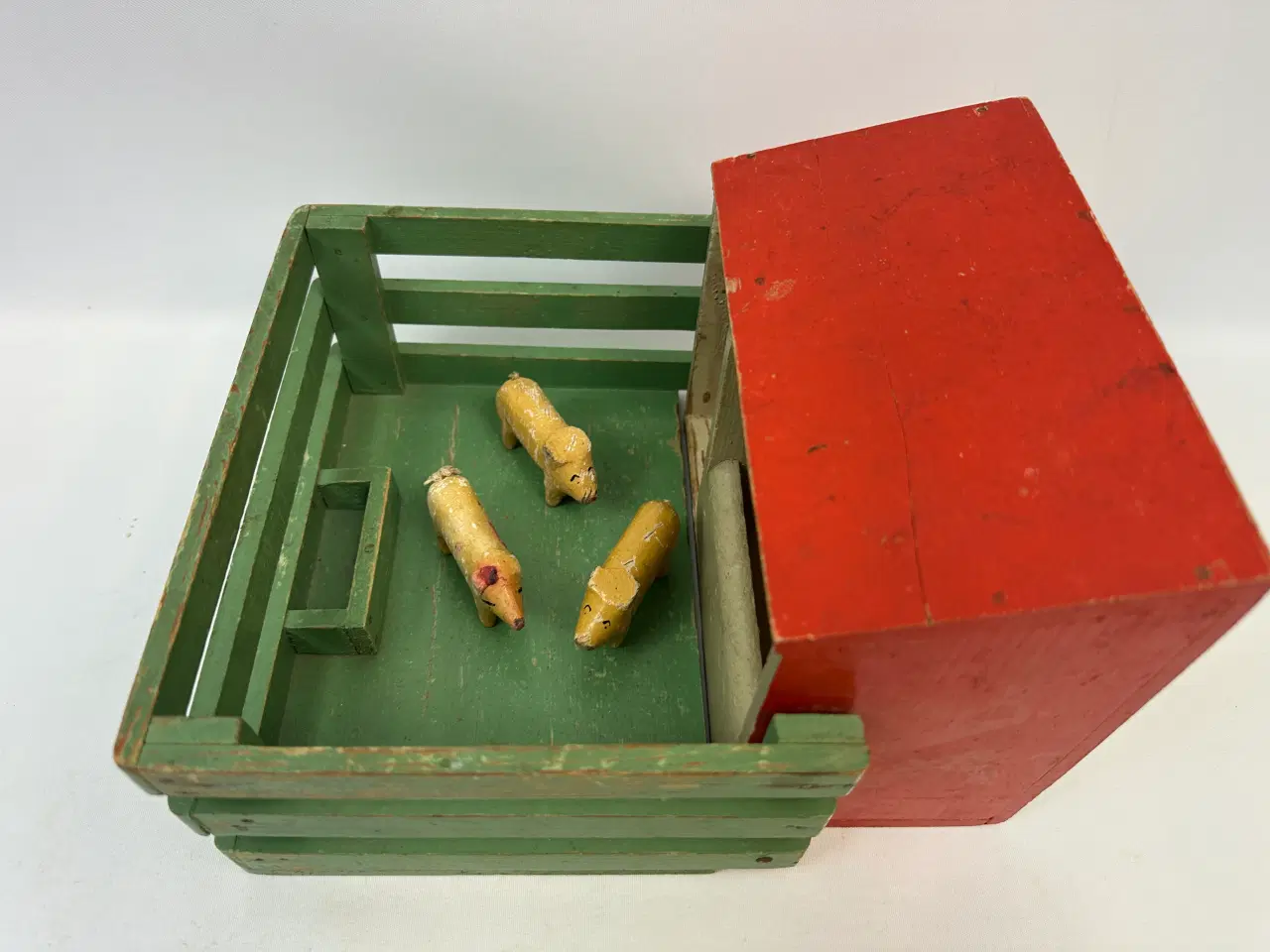 Billede 6 - Ældre grisestald m. grise (Fængselslegetøj)