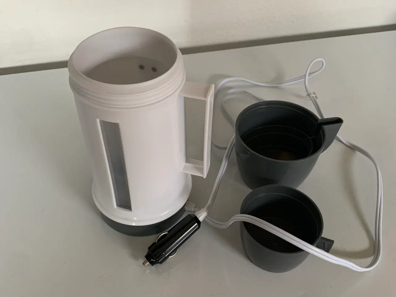 Billede 2 - Elkedel, 12 V, ca. 1/2 liter