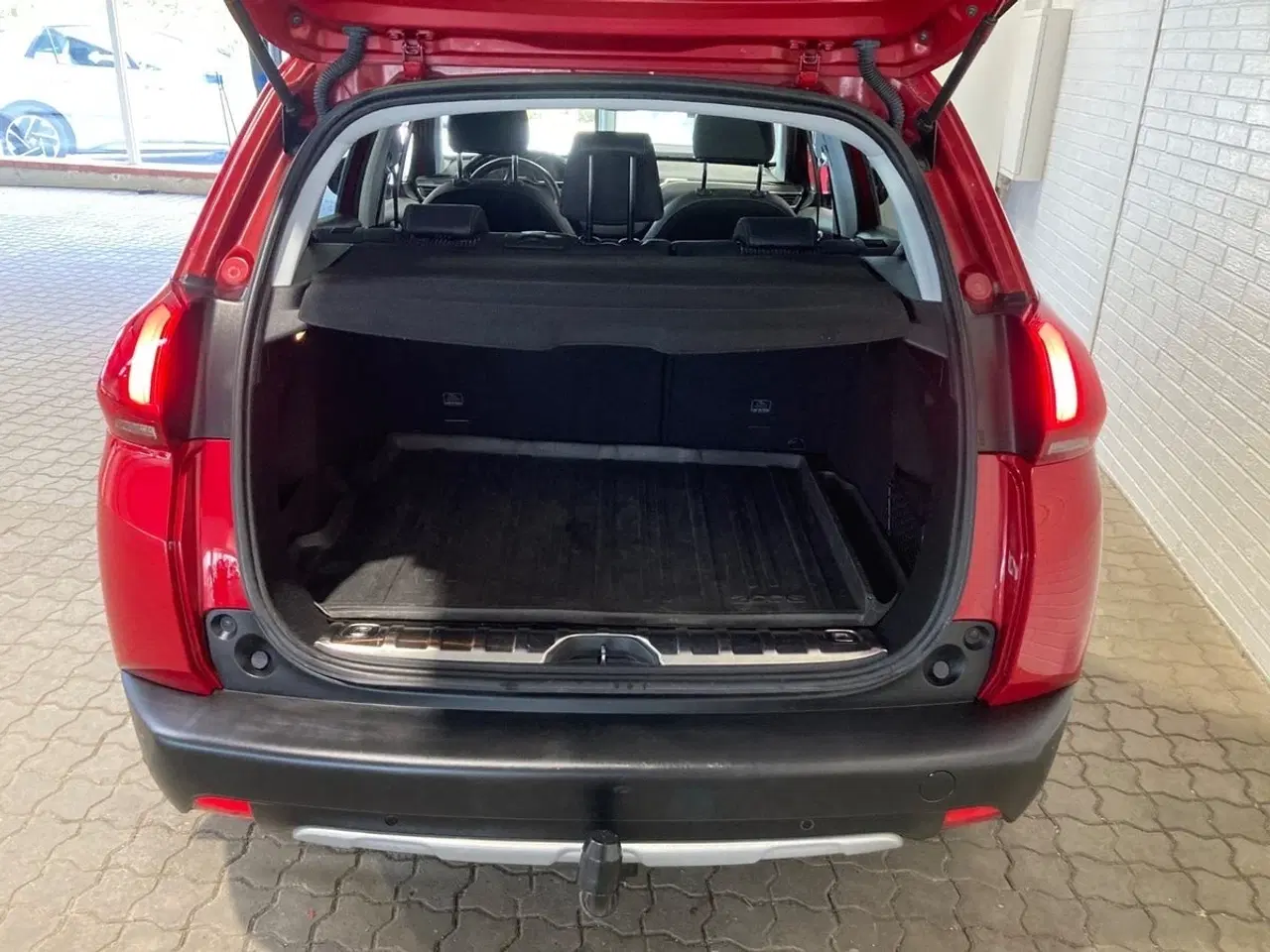 Billede 4 - Peugeot 2008 1,2 PureTech 110 Allure EAT6