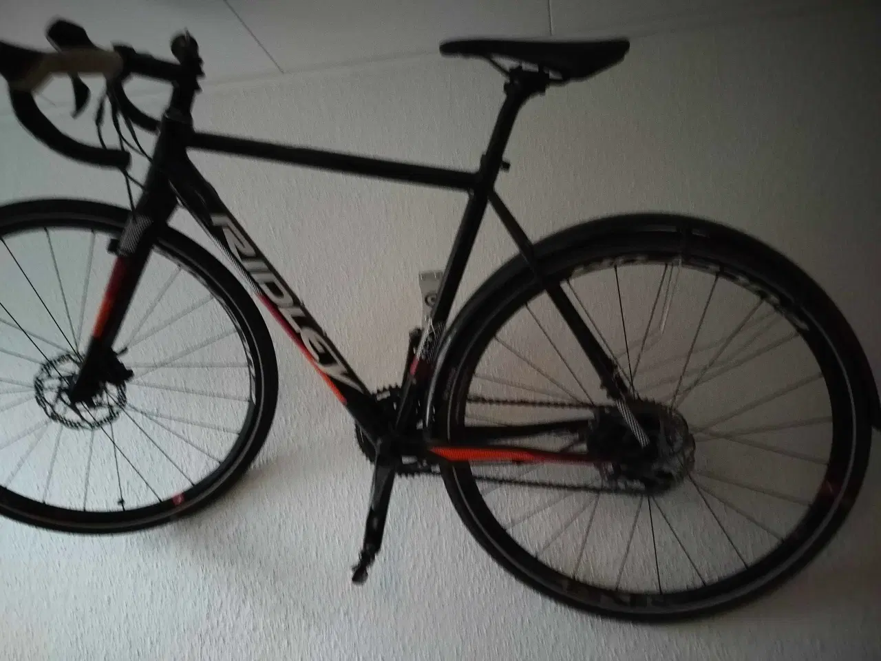 Billede 9 - Rytter cykler 