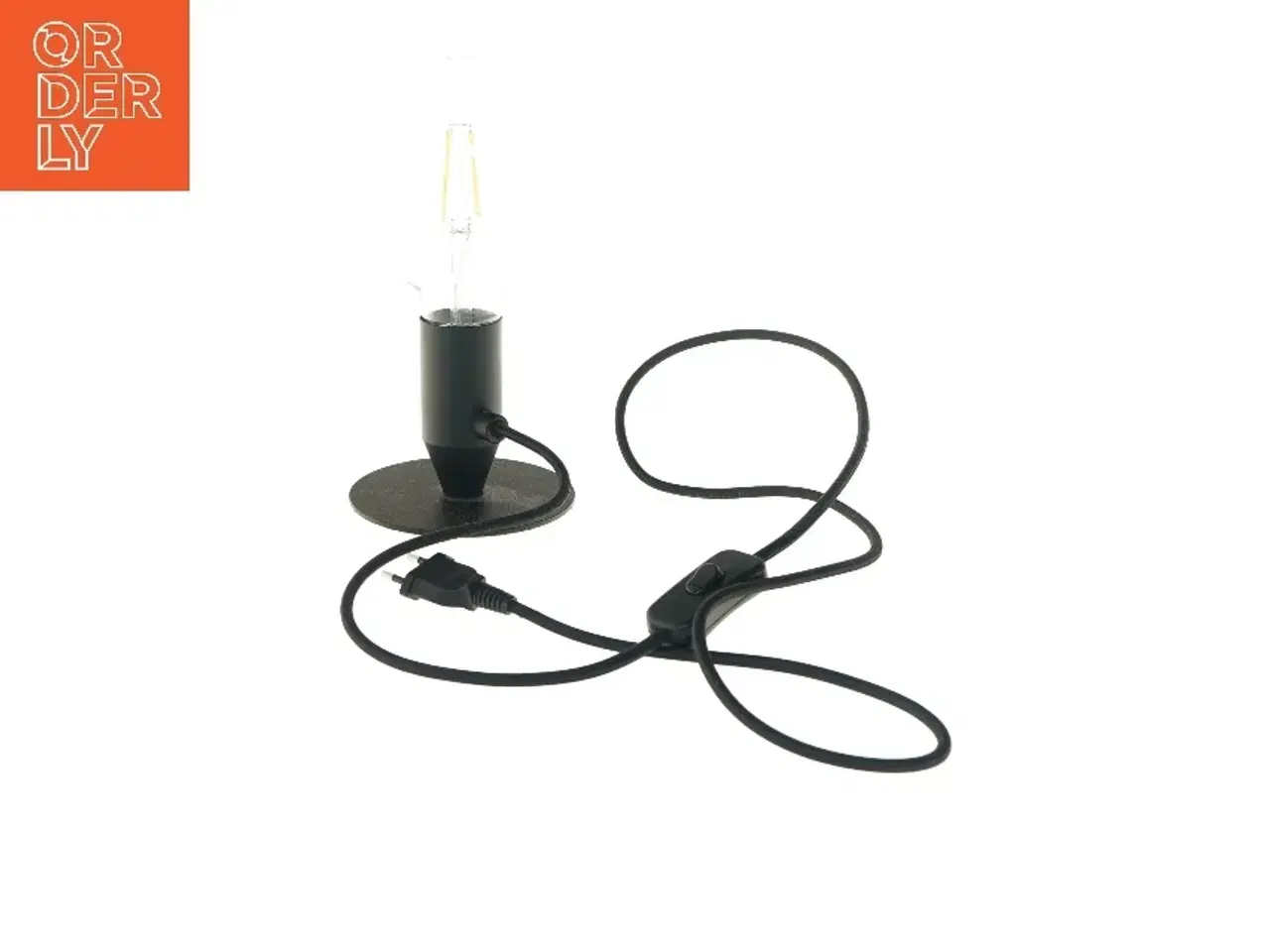 Billede 2 - Sort bordlampe fra IKEA (str. 24x12 cm)