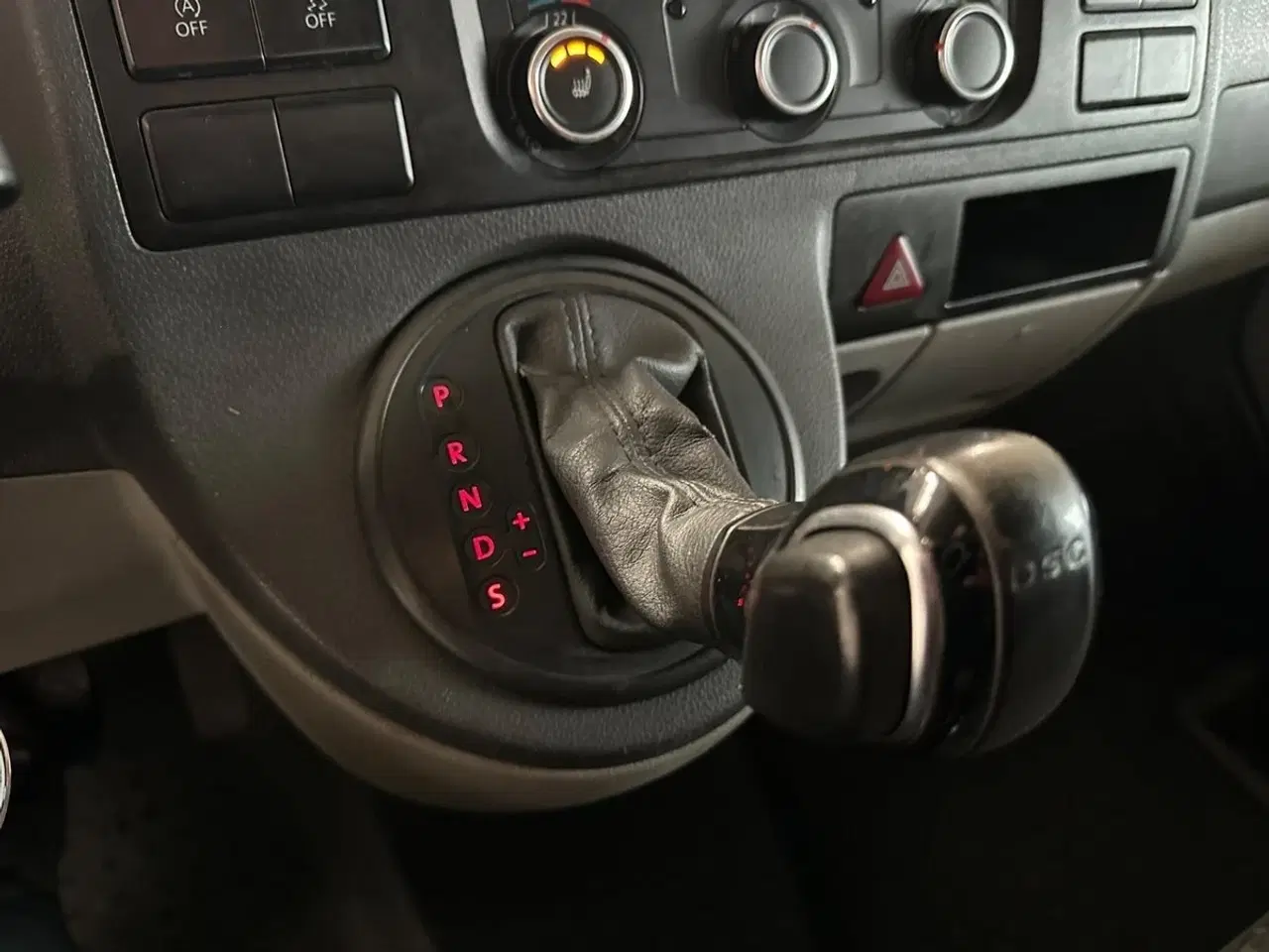 Billede 9 - VW Transporter 2,0 TDi 180 Kassevogn DSG 4Motion kort