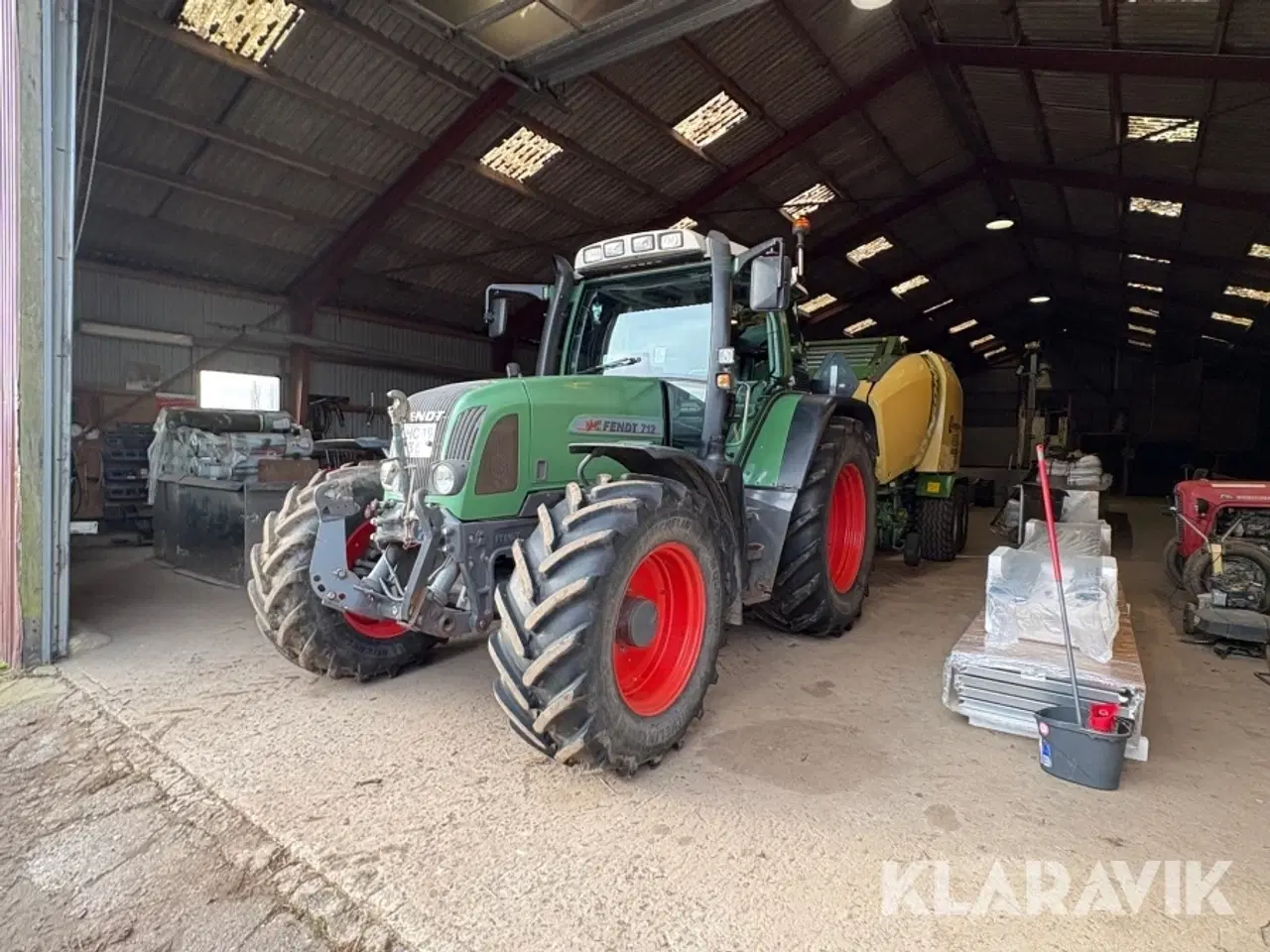Billede 1 - Traktor Fendt 712 vario