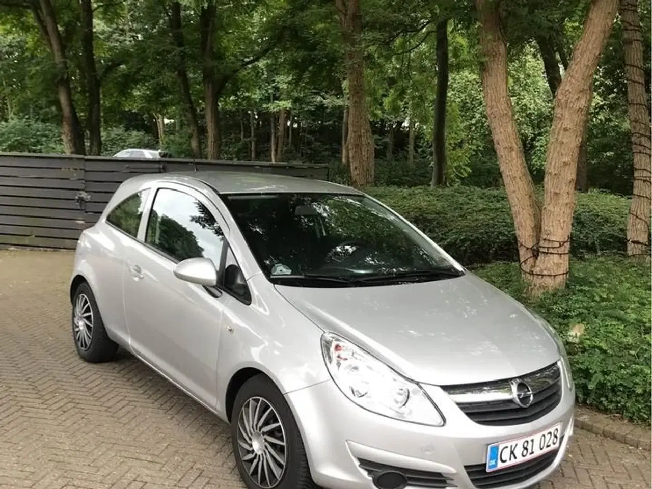 Billede 1 - Opel Corsa 1,4 16V 90 HK cosmo