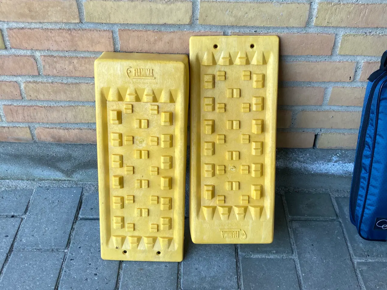 Billede 2 - Div. dele til camping  50kr pr. del