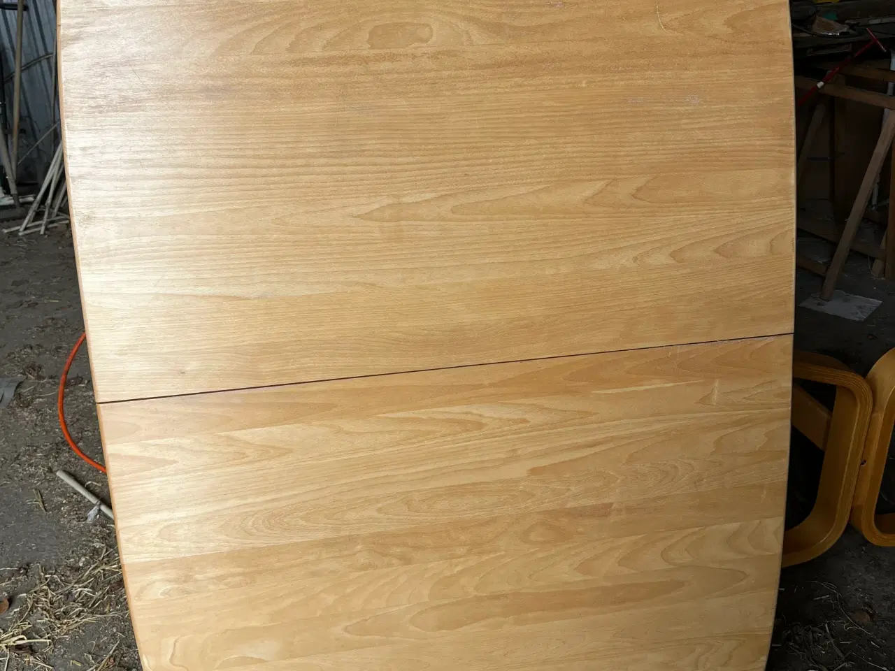 Billede 2 - Spisebord i bøg