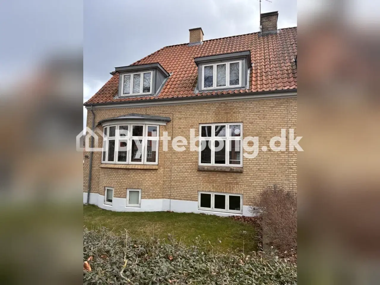 Billede 1 - Stort rækkehus på Trøjborg