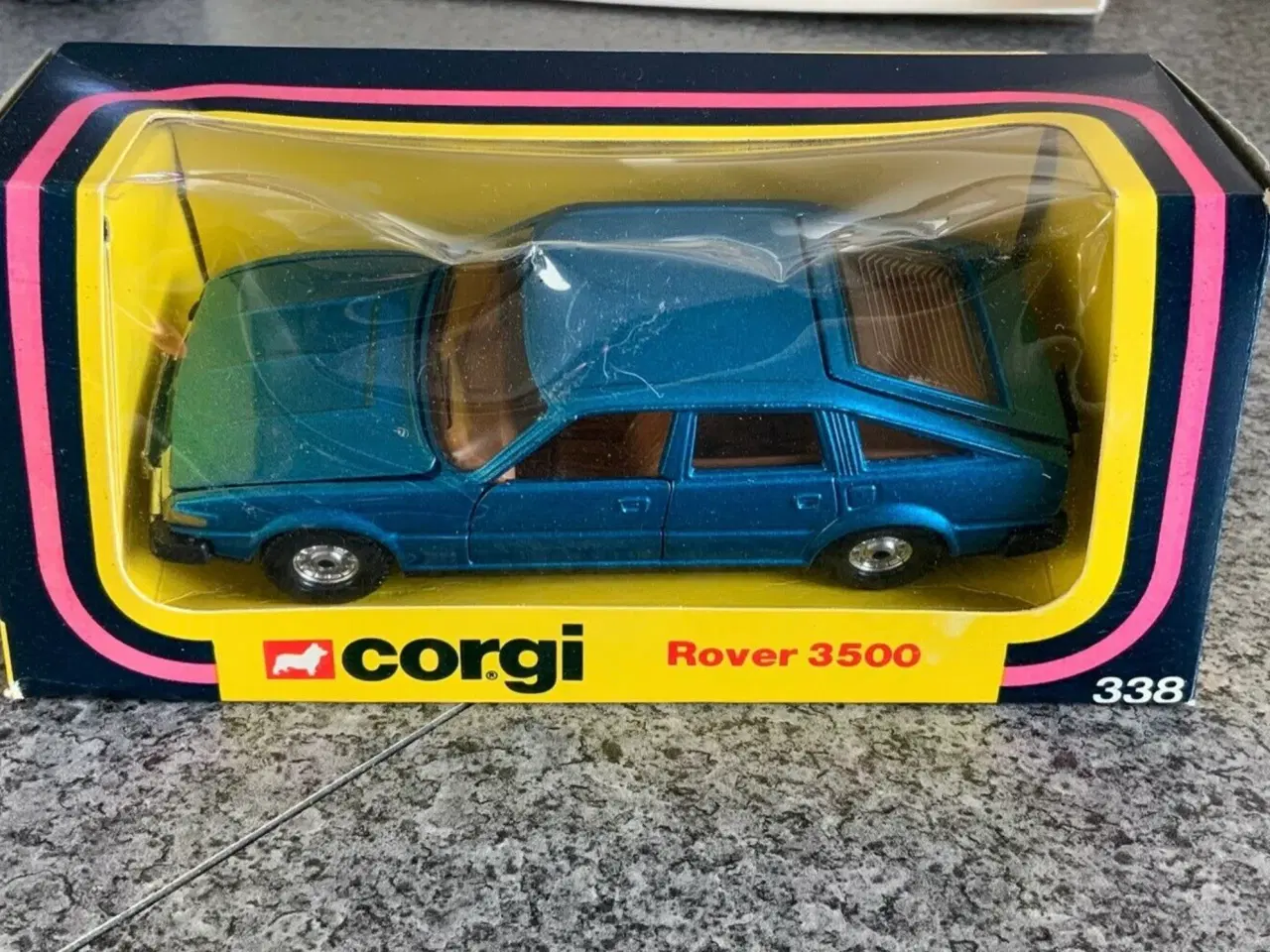 Billede 6 - Corgi Toys No. 338 Rover 3500, scale 1:36