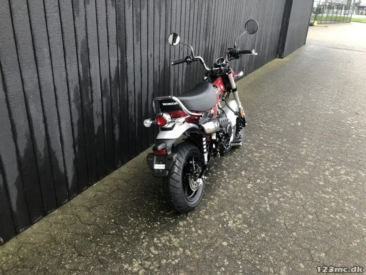 Billede 3 - Honda ST 125 Dax