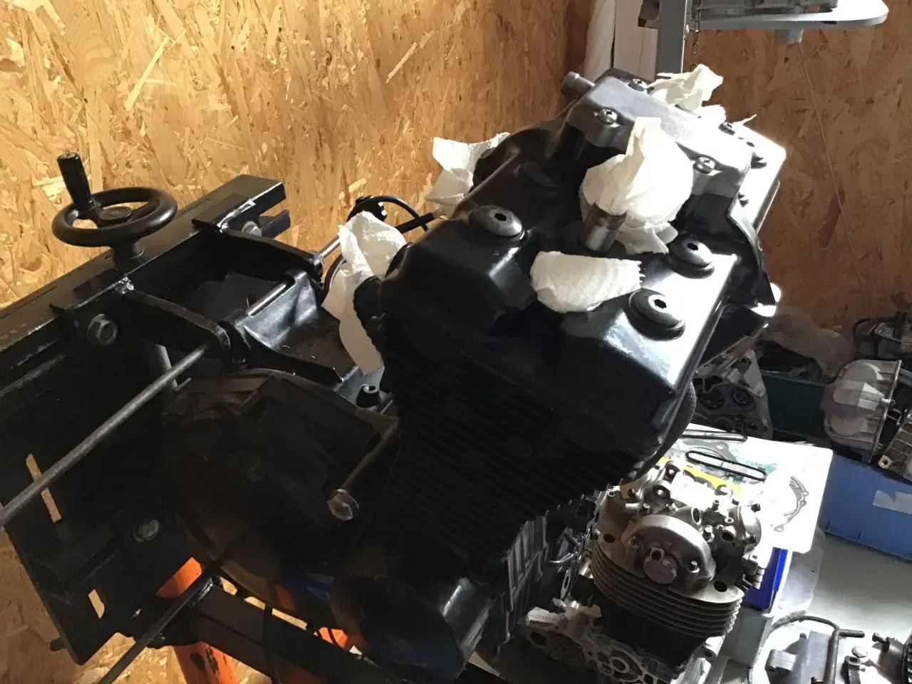 Billede 2 - Suzuki GSXR 250 motor, kun kørt 4000 km