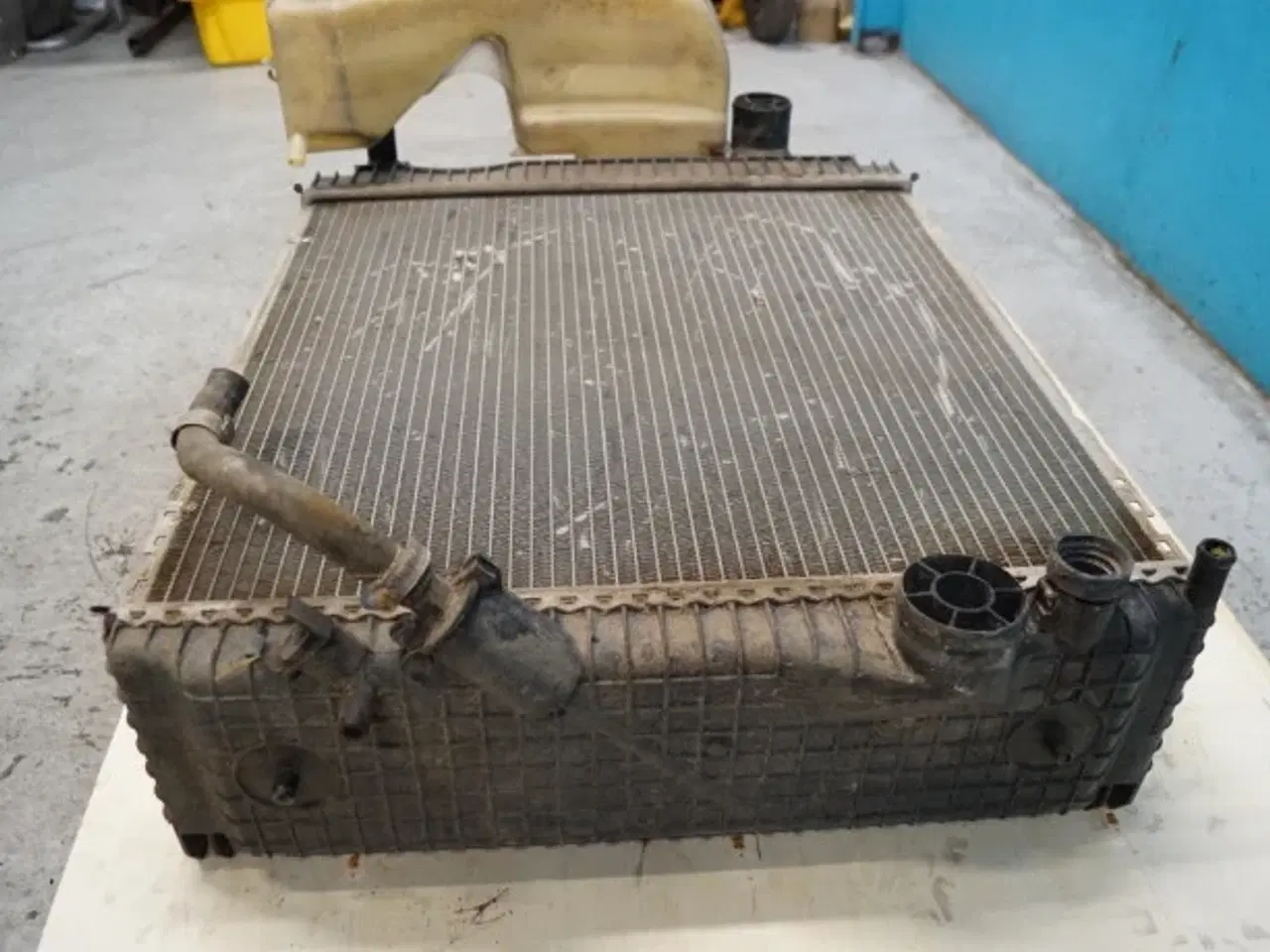 Billede 20 - John Deere 6415 Køler AL163357