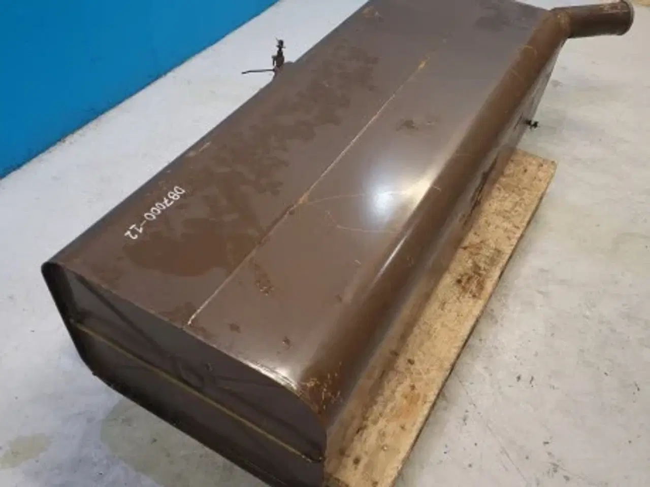 Billede 3 - Dronninborg D7000 Dieseltank 28751800