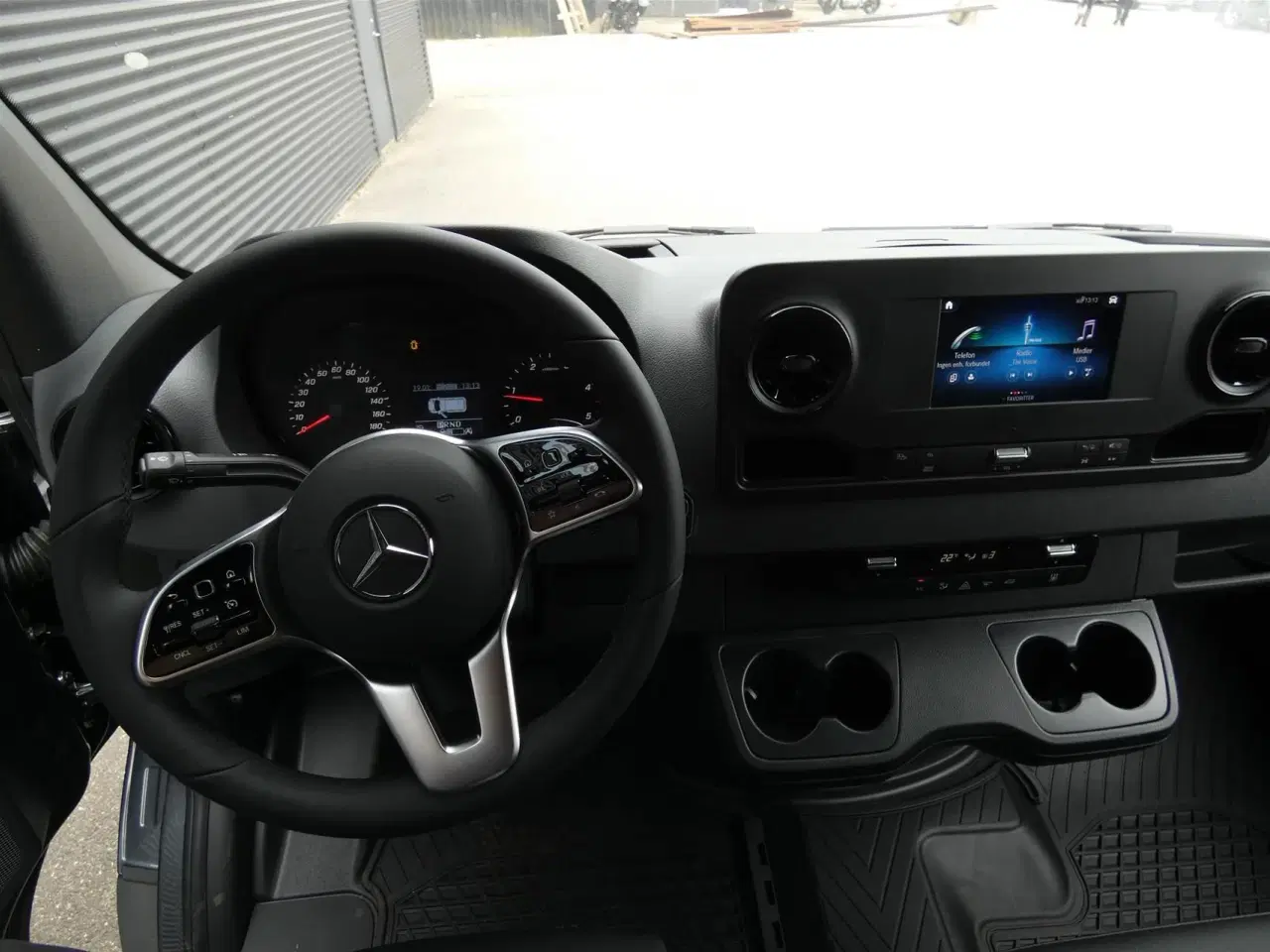 Billede 10 - Mercedes-Benz Sprinter 317 2,0 CDI A2 H2 RWD 9G-Tronic 170HK Van Aut.