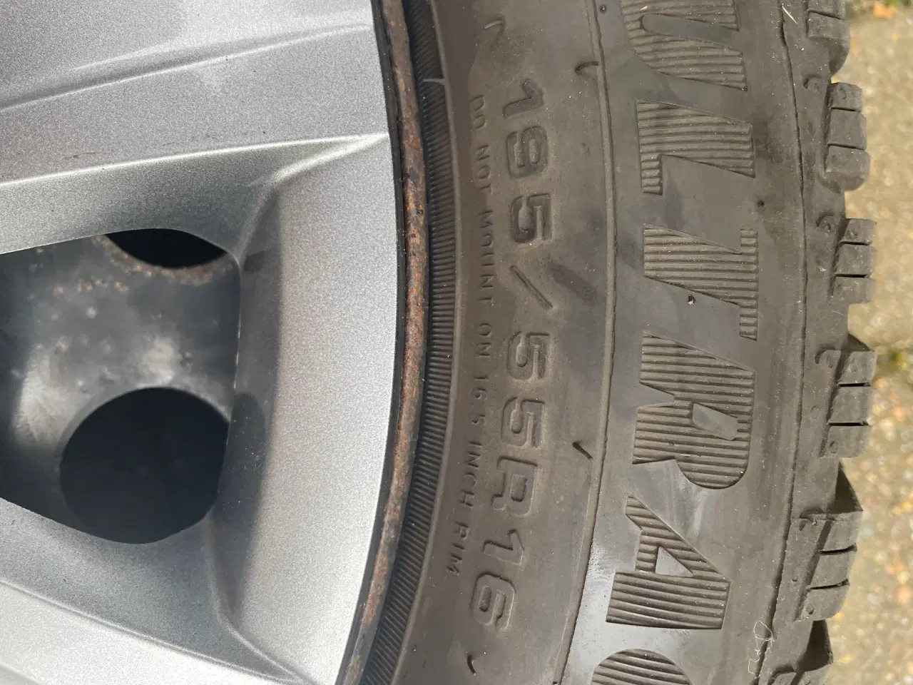 Billede 5 - Vinterdæk Good-Year 16”