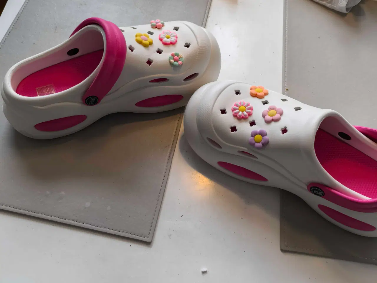 Billede 10 - Crocs aldrig brugt