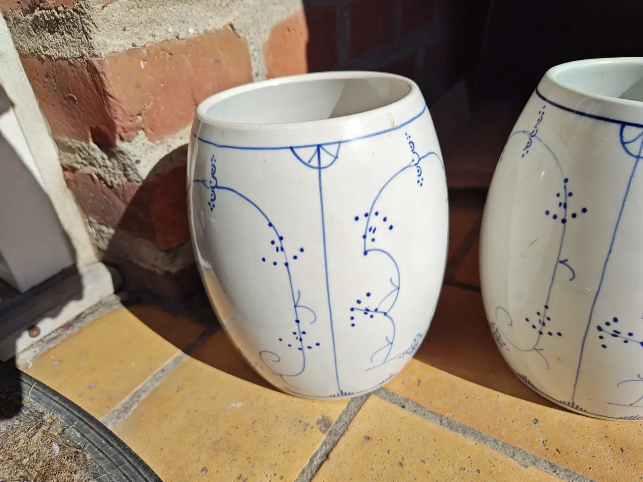 Billede 2 - Musselmalet krukker fra Villeroy & Boch 250kr ialt