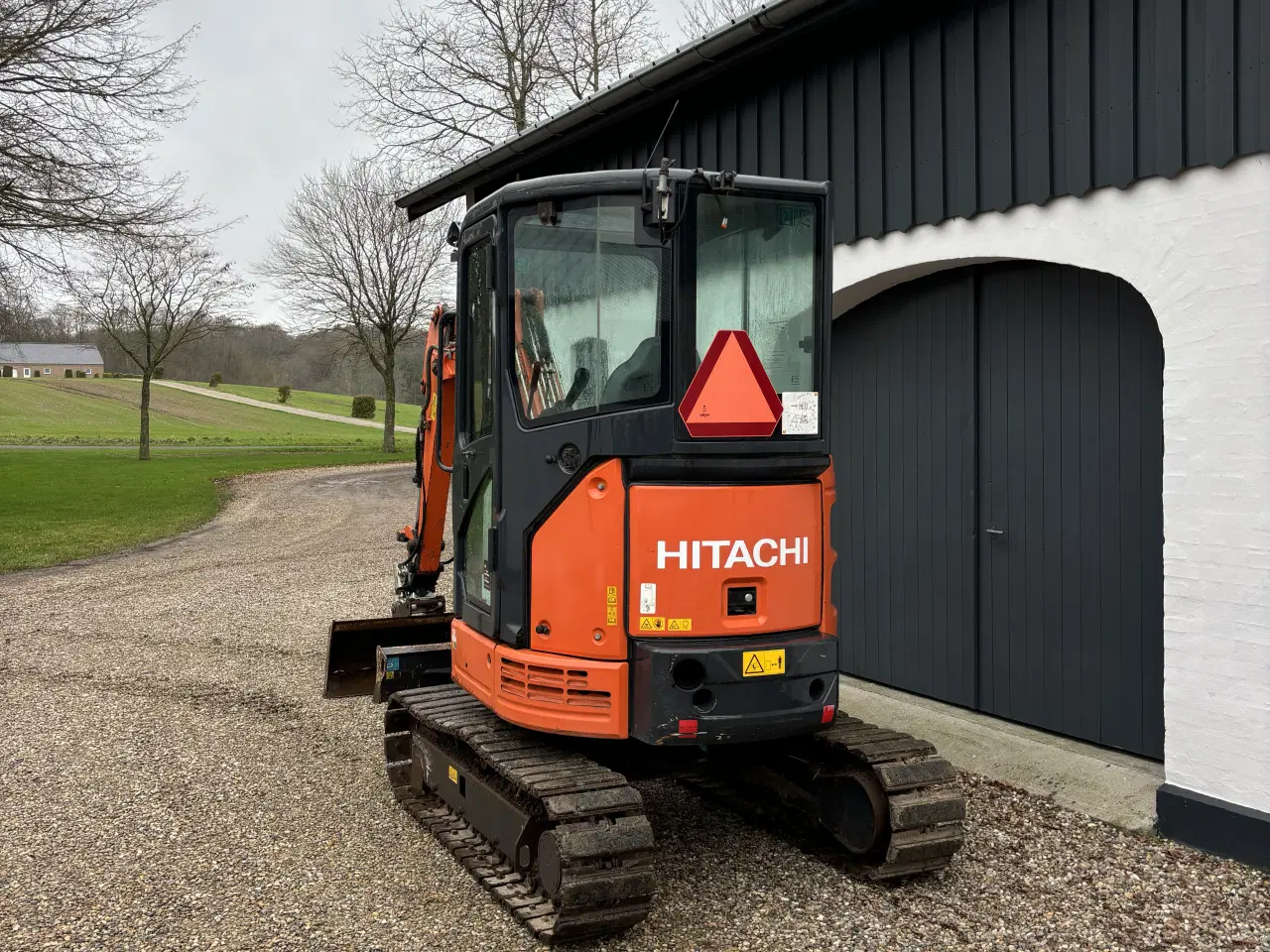 Billede 3 - Hitachi zx26u årgang 2016