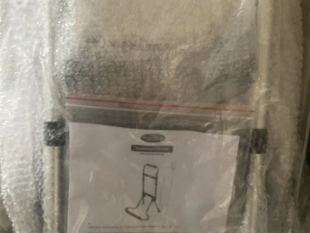 Billede 1 - Støttegreb med  ben, flytbart