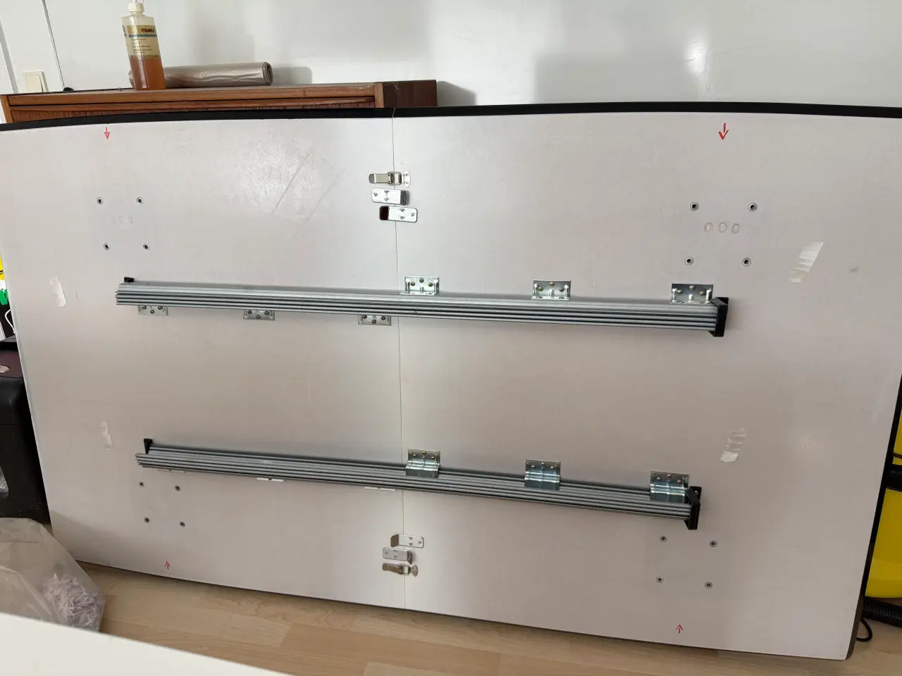 Billede 3 - Spisebord/Konferencebord i hvid laminat