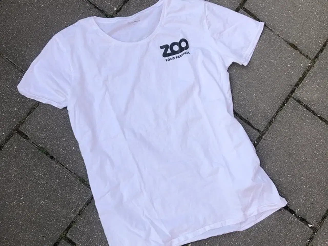 Billede 4 - T-SHIRT fra ZOOLOGISK HAVE - i København