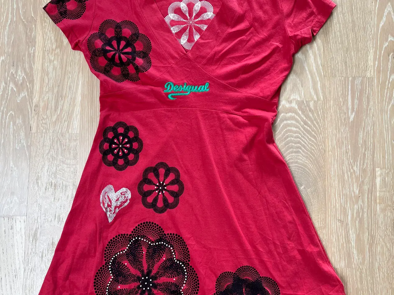 Billede 1 - Desigual kjole -Lady in Red
