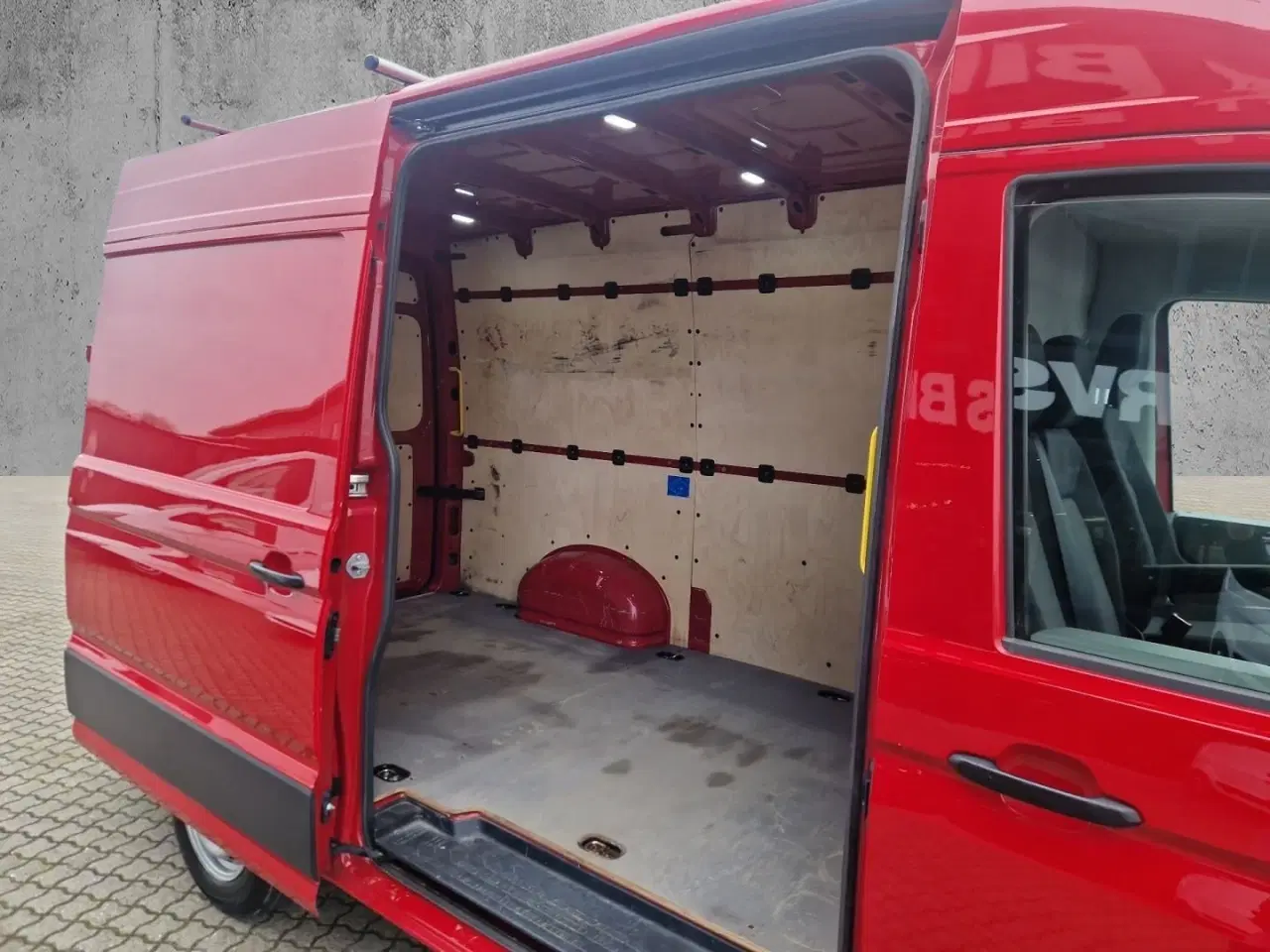 Billede 11 - VW Crafter 35 2,0 TDi 177 Kassevogn L3H3 aut.