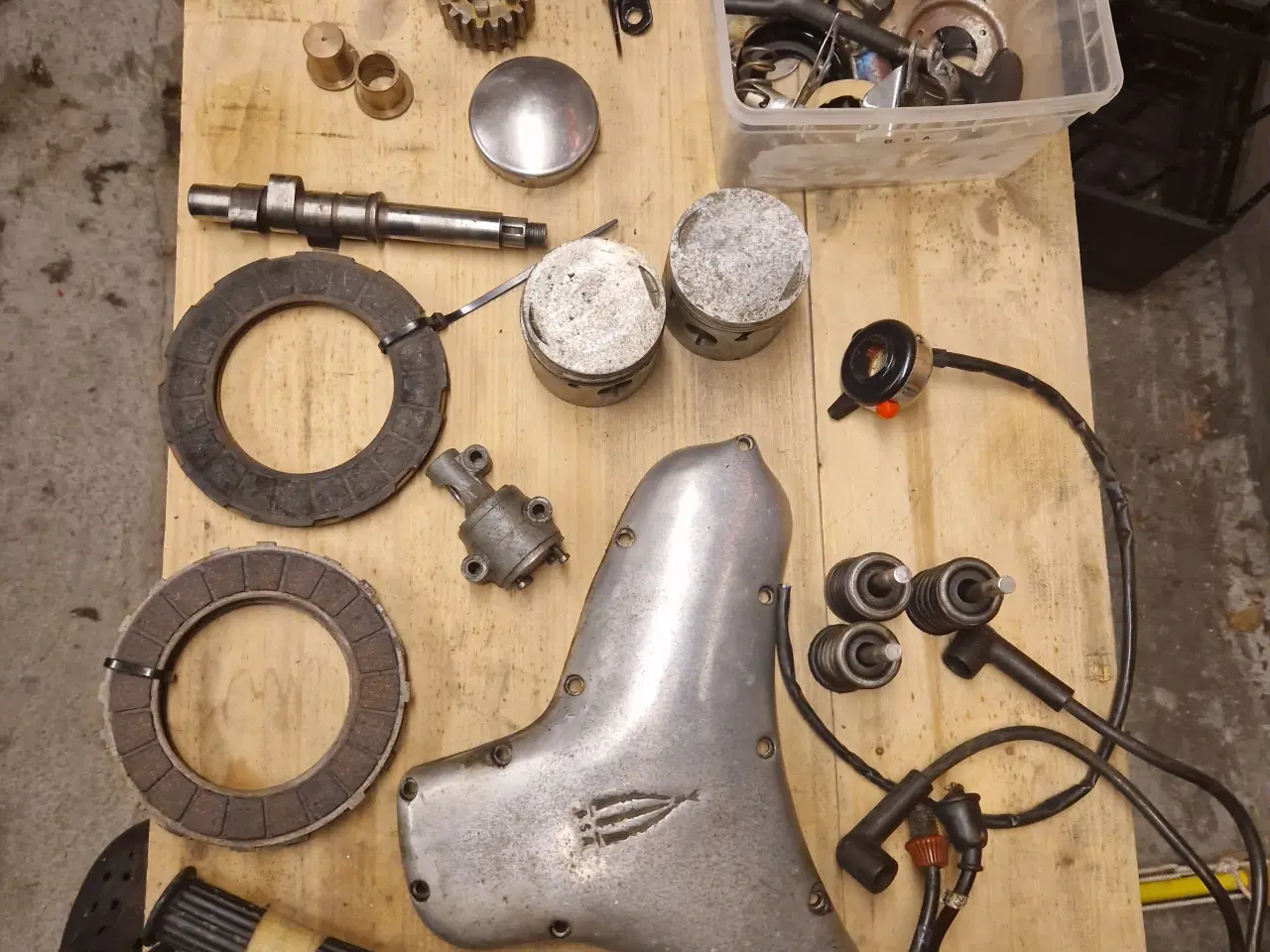 Billede 1 - BSA reservedele