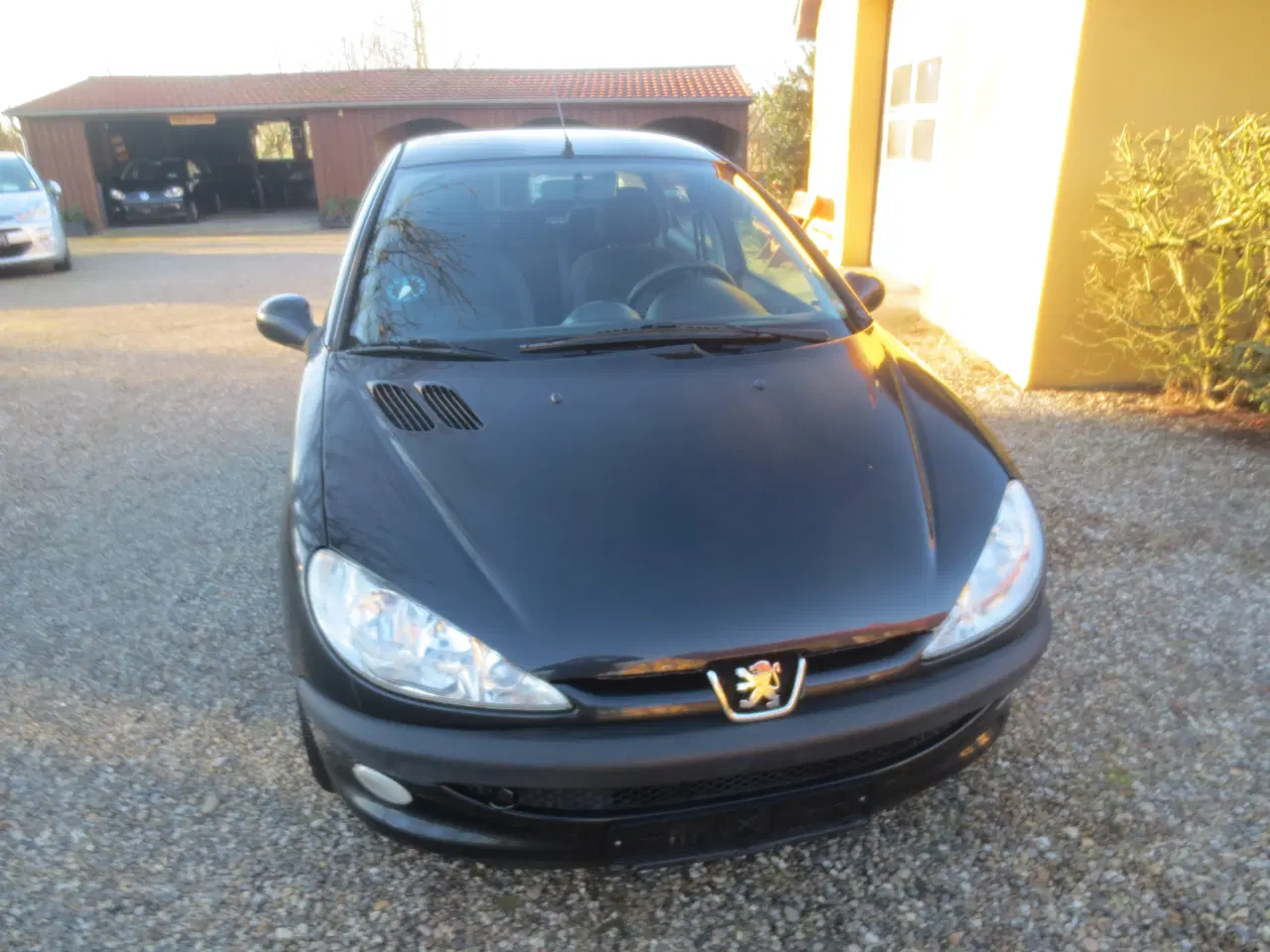 Billede 2 - Peugeot 206 1.4 i Km 92000 Nysynet. 