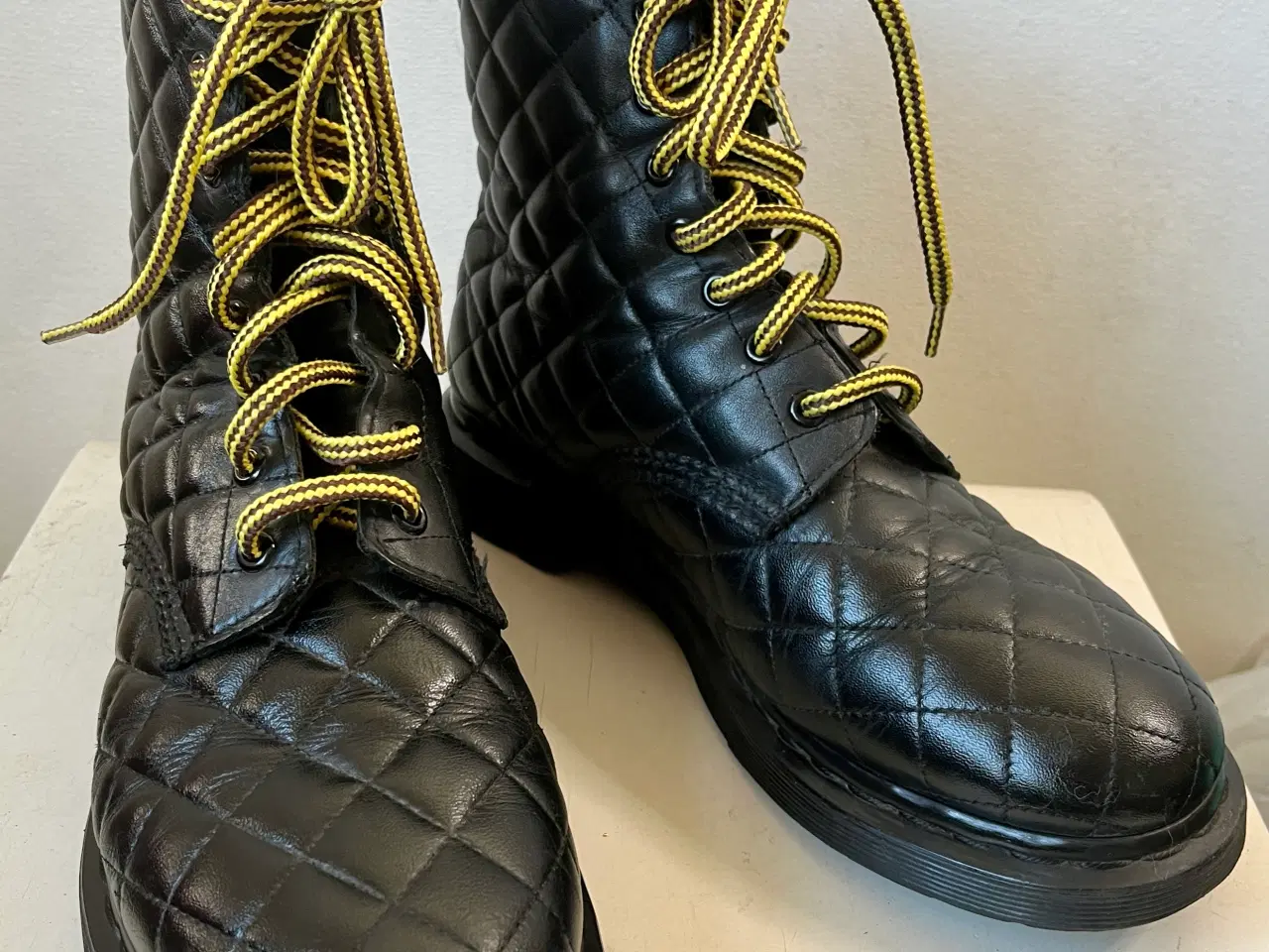 Billede 1 - Dr. Martens, støvler, str 41