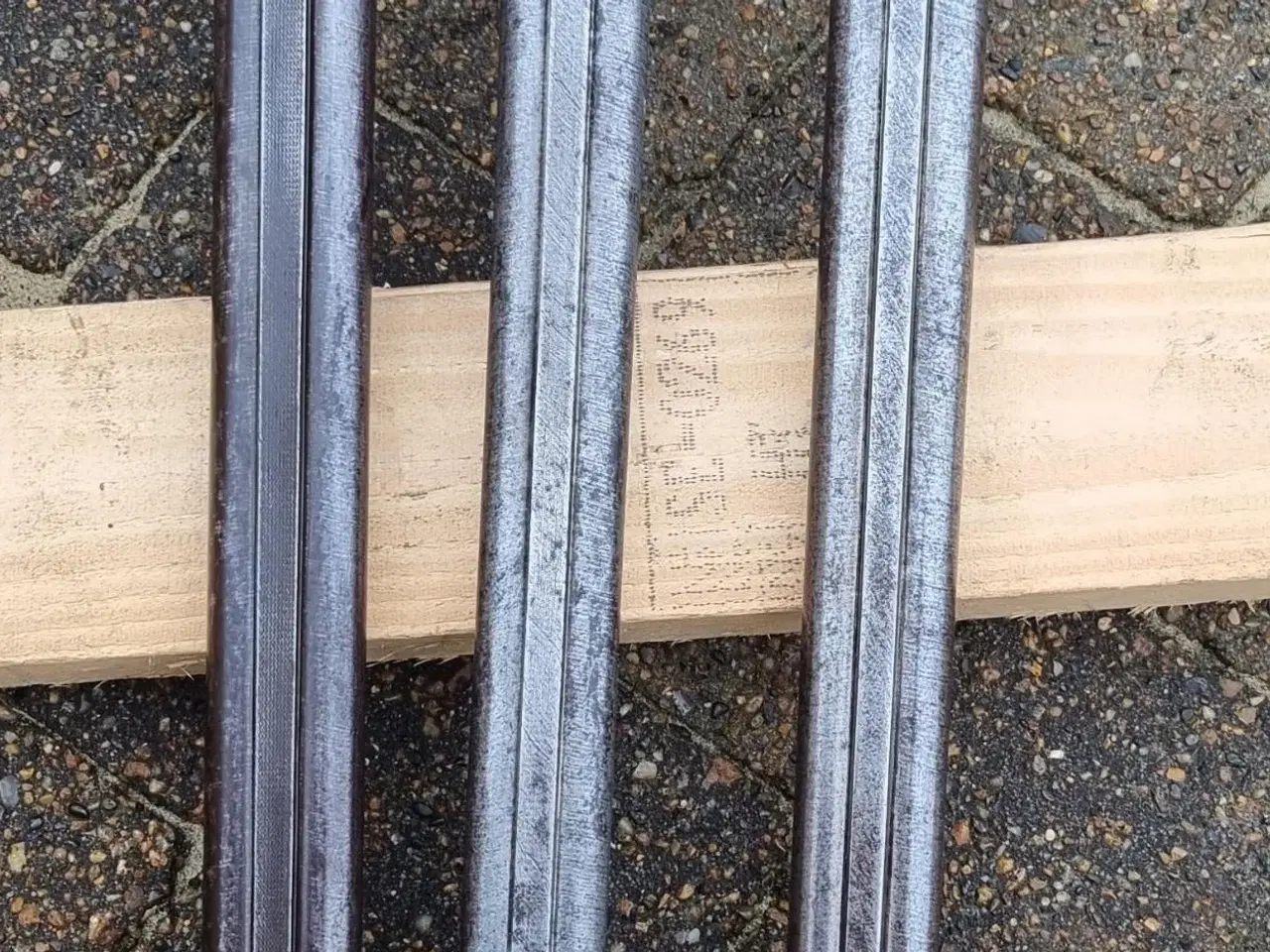 Billede 3 - Gammel Hanegeværer og en underlukker sælges