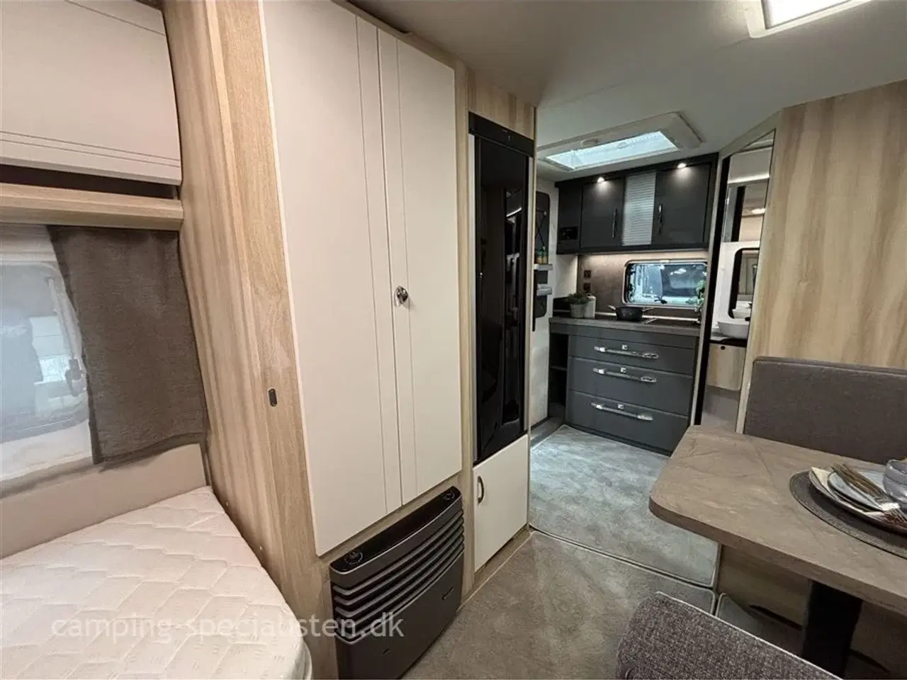 Billede 6 - 2026 - Hobby De Luxe 460 SL   2026 Hobby De Luxe 460 SL DK LINE - se den senere hos Camping-Specialisten.dk