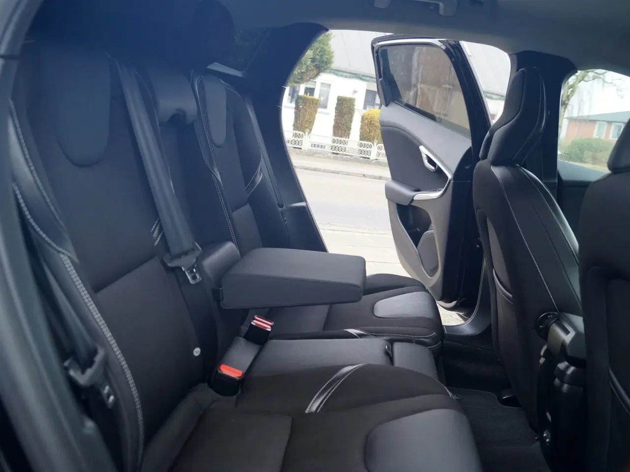 Billede 15 - Volvo V40 2,0 D3 Momentum 150HK 5d Aut.