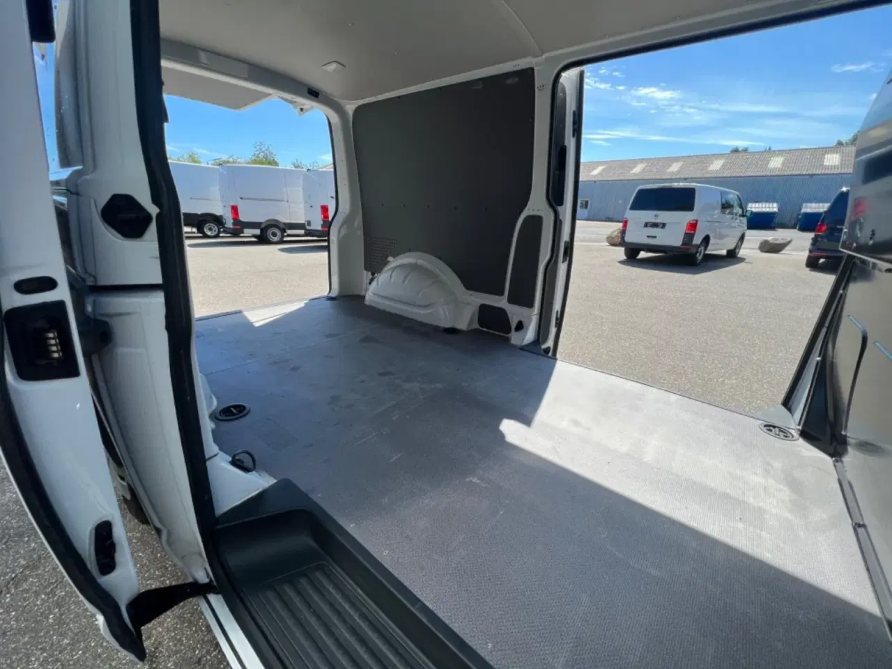 Billede 12 - VW Transporter 2,0 TDi 150 Kassevogn DSG 4Motion lang