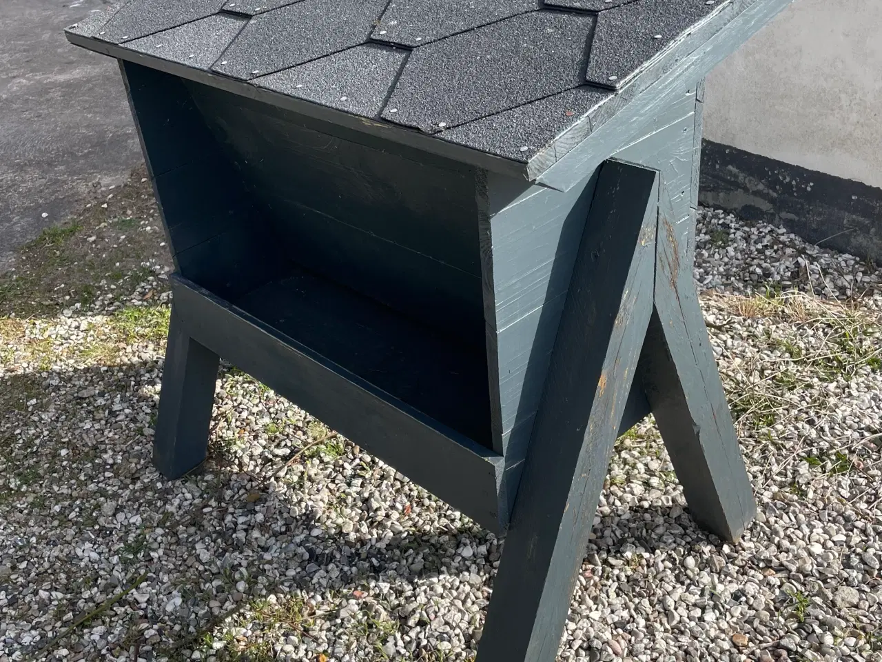 Billede 1 - Foderautomat til vildtpleje.