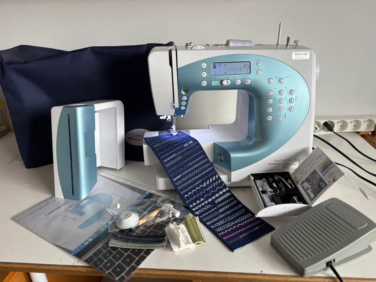 Billede 1 -  Bernette. 92 C symaskine 