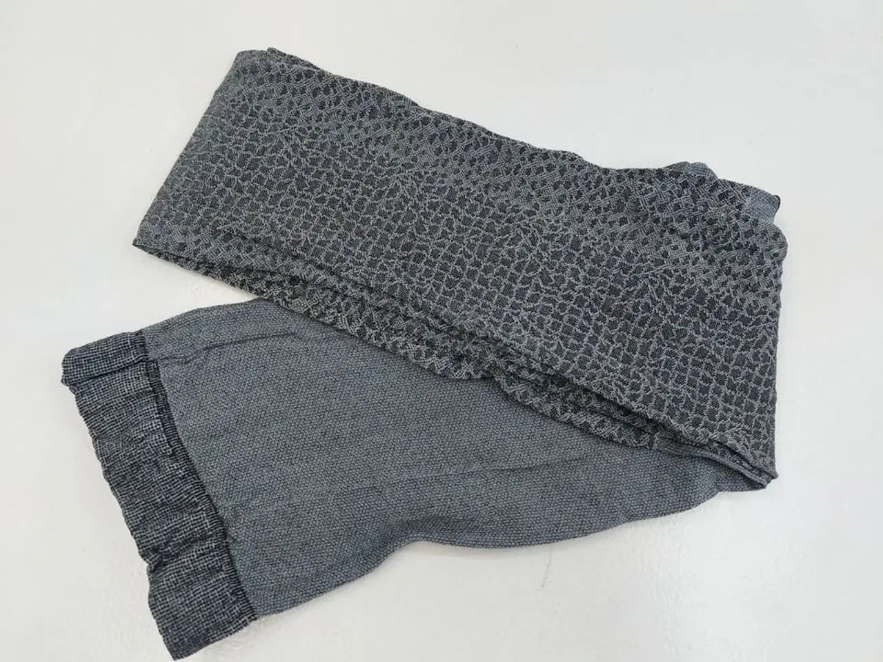 Billede 3 - 2 par nye grå tights str. XL