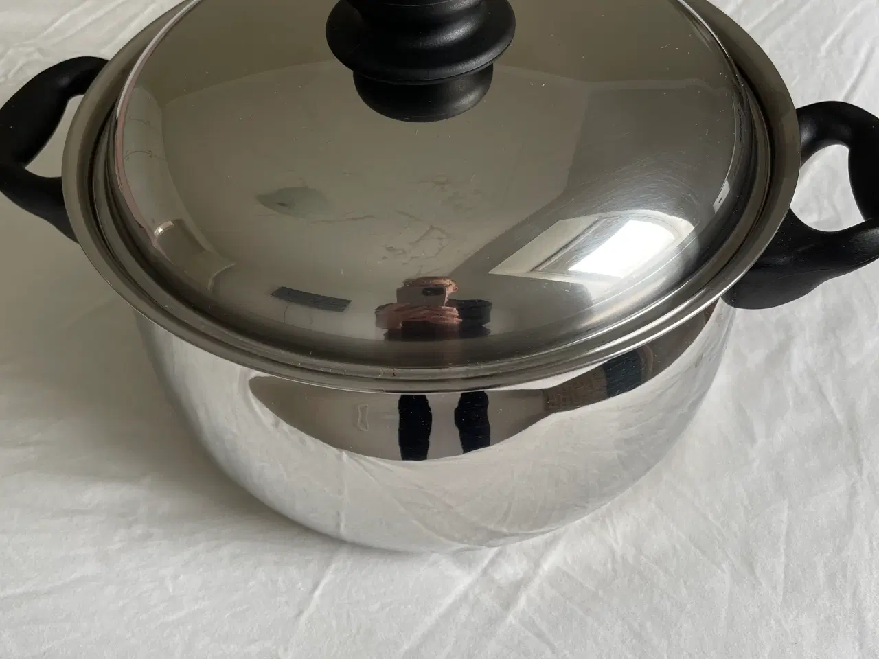 Billede 1 - Rådvad gryder 5 og 10 liter, til induktion