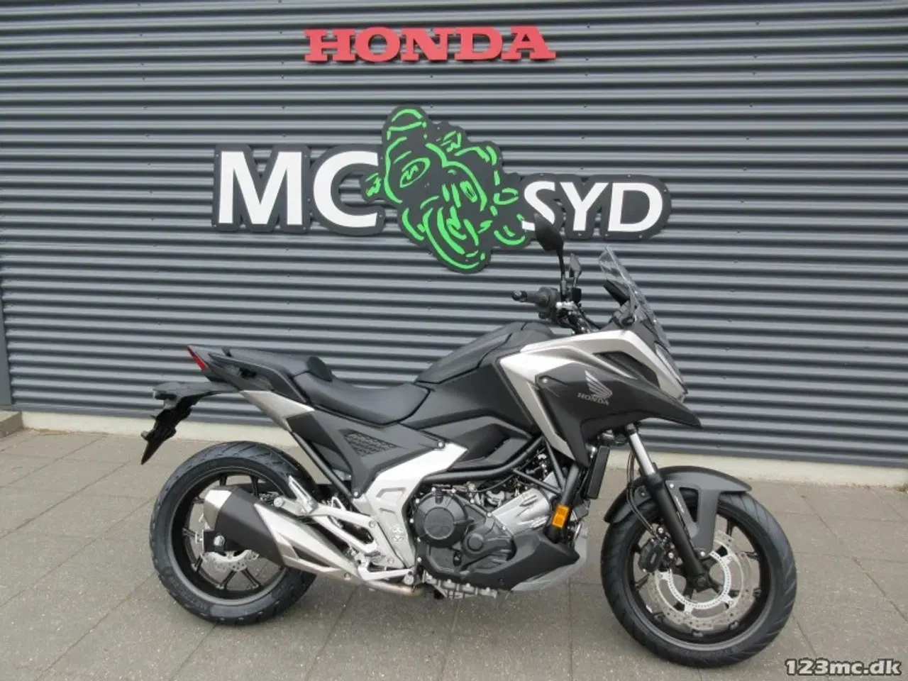 Billede 1 - Honda NC 750 X MC-SYD BYTTER GERNE  5 ÅRS FABRIKS GARANTI