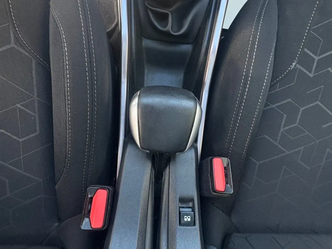 Billede 12 - Peugeot 2008 1,2 VTi 82 Allure Sky