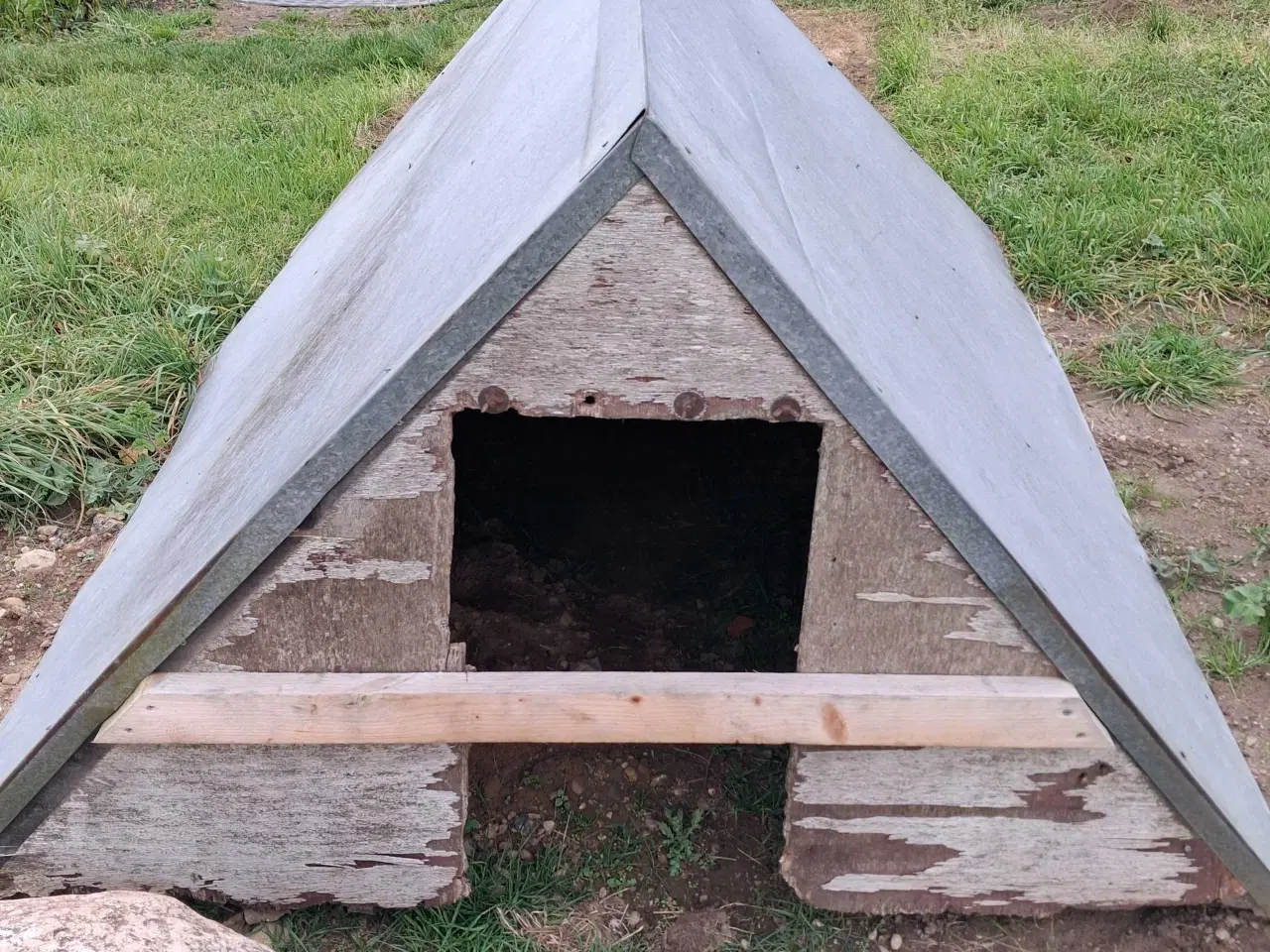 Billede 1 - Grise/ får  hus  sælges 