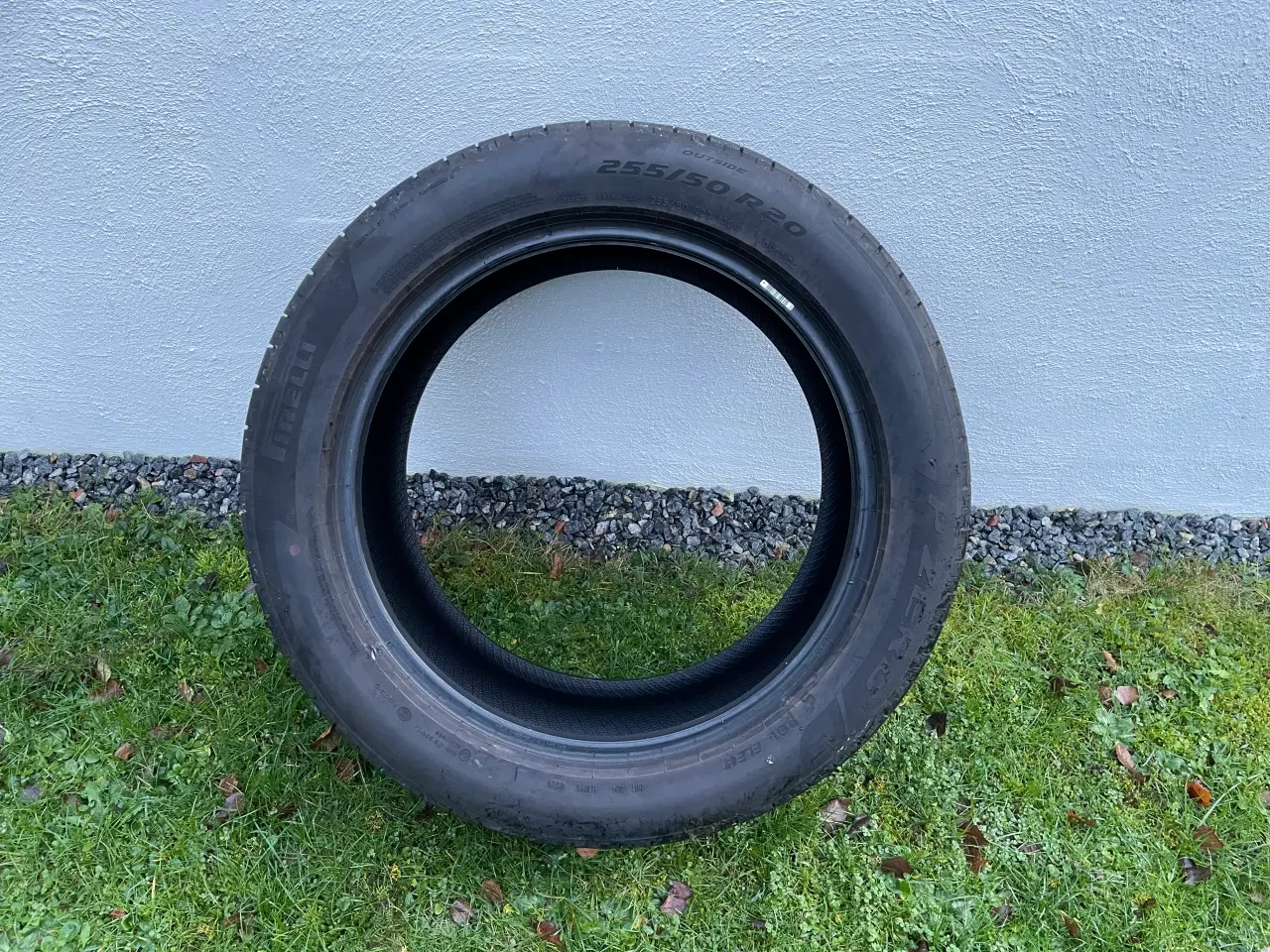 Billede 3 - pirelli dæk 255/50/R20 P Zero 20"