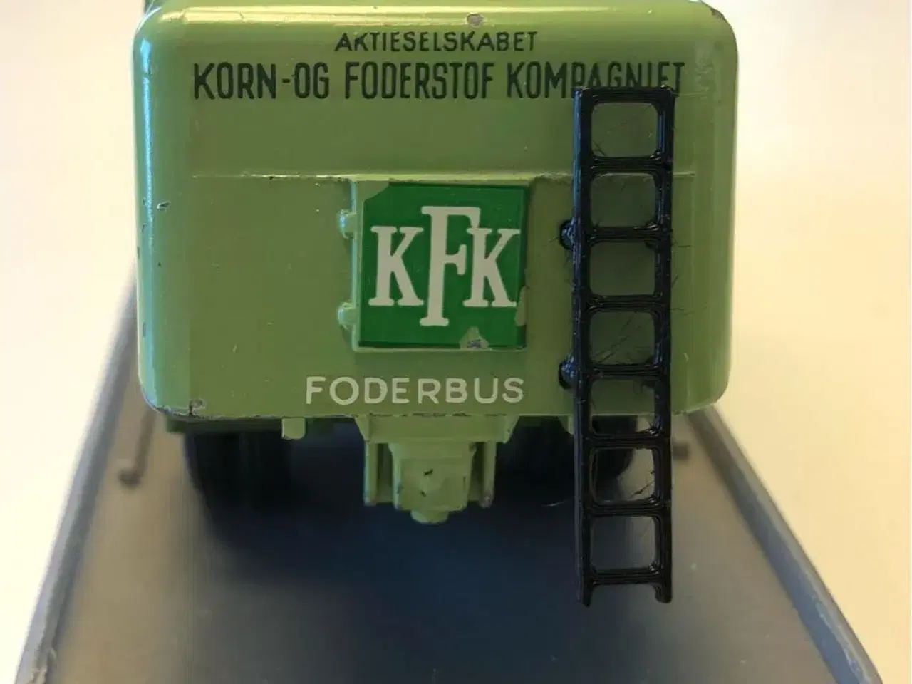 Billede 6 - VILMER...Mercedes KFK foderbus