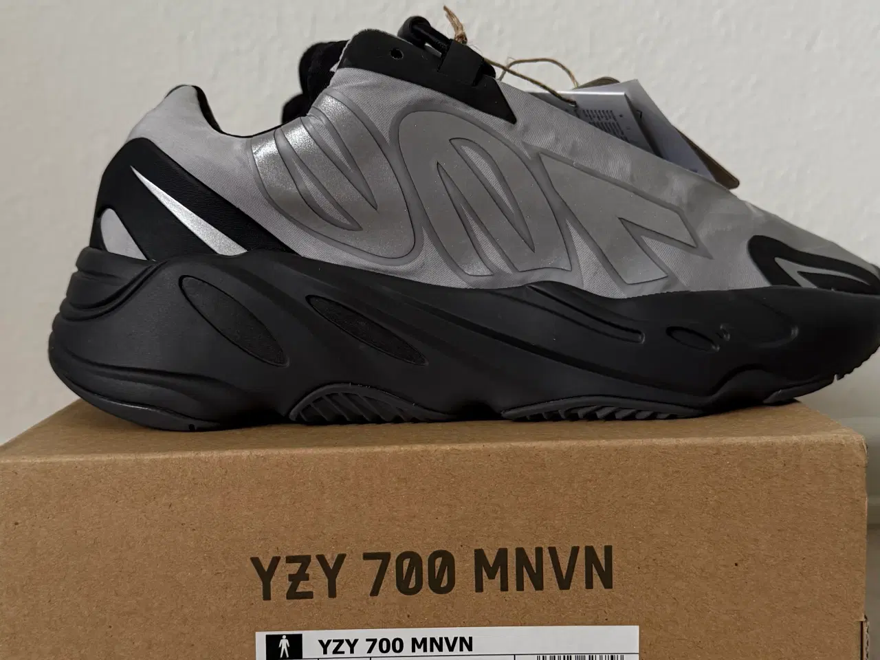 Billede 2 - Yeezy 700