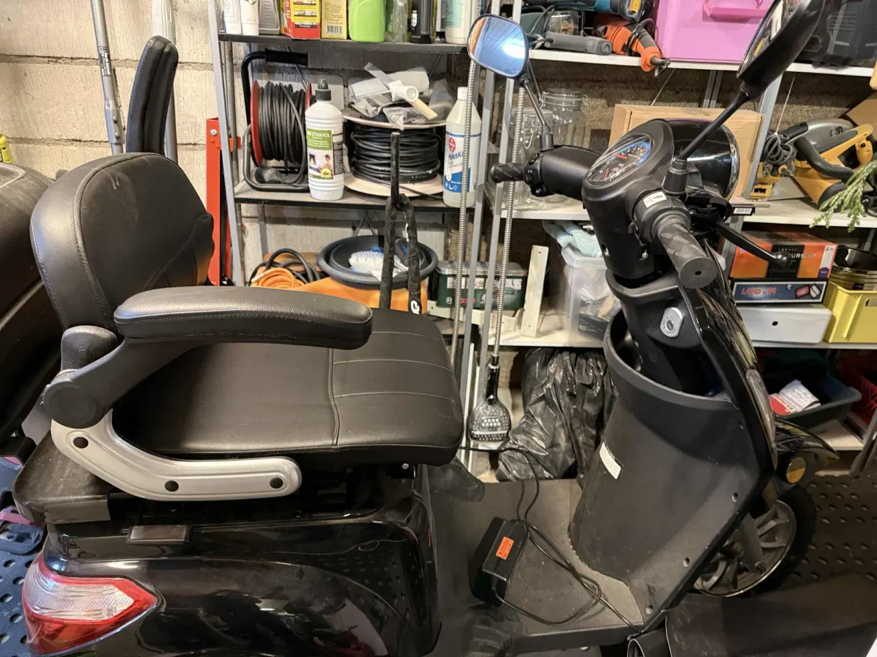 Billede 1 - VGA Scooter/Knallert 25